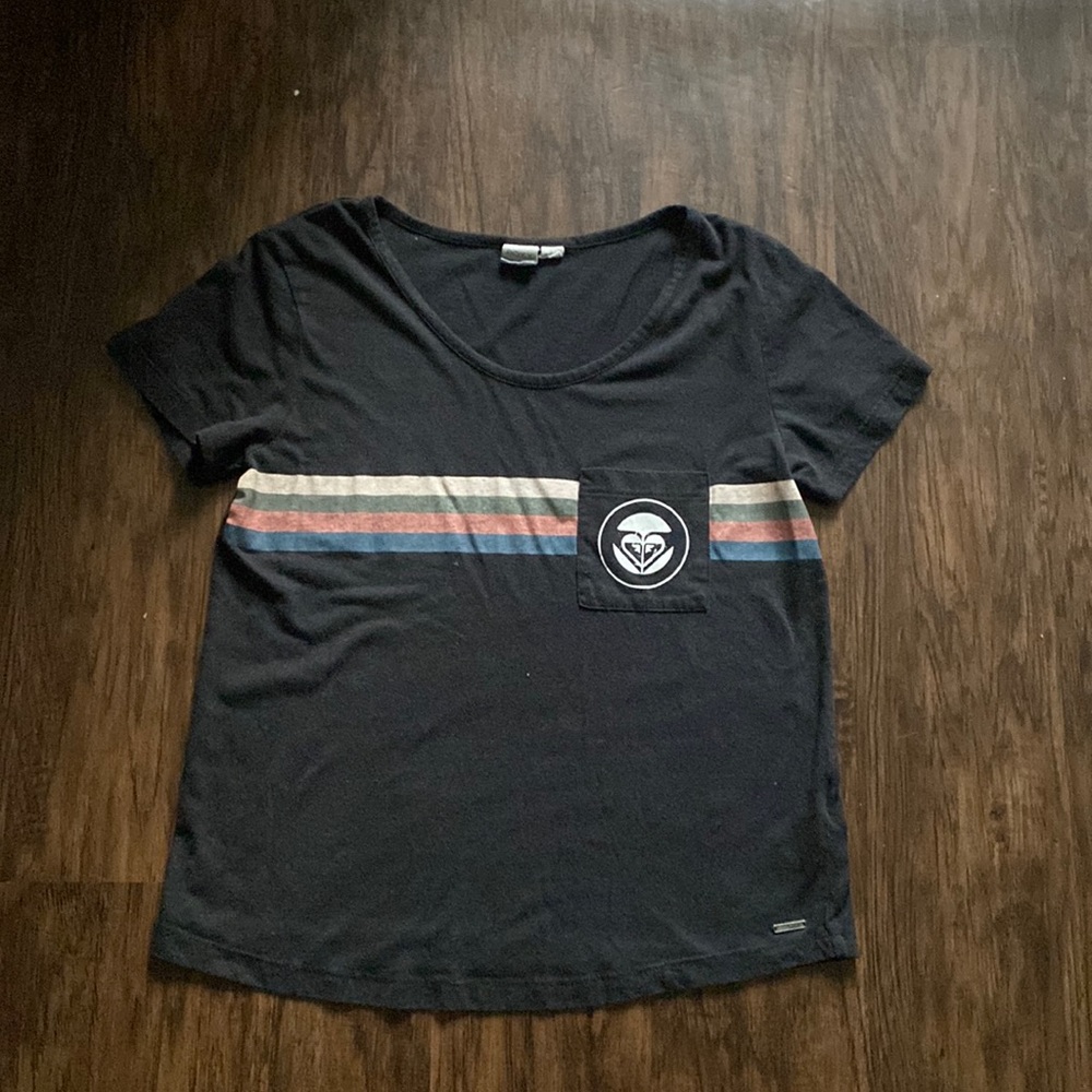 Roxy tshirt